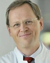 Prof. Dr. med. Walter E. Haefeli Prof. Dr. med. Walter E. Haefeli