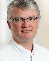 Prof. Dr. med. Torsten Bauer Prof. Dr. med. Torsten Bauer