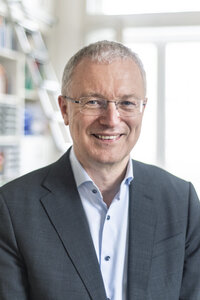 Prof. Dr. Johannes Kruse