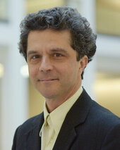 Prof. Dr. med. Christoph Heintze, MPH Prof. Dr. med. Christoph Heintze, MPH