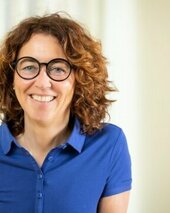 Dr. med. Denise Lundershausen Dr. med. Denise Lundershausen