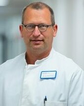 Dr. med. Bernd Schoenes Dr. med. Bernd Schoenes